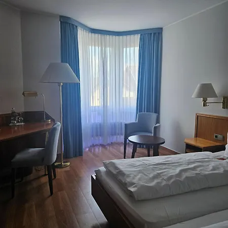 Rheinhotel Larus 4*