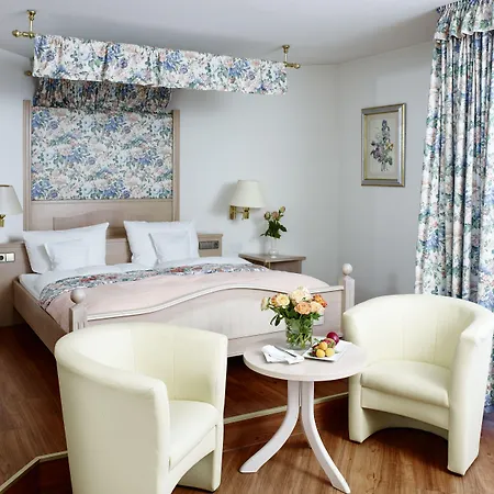 Rheinhotel Larus 4* Kaltenengers