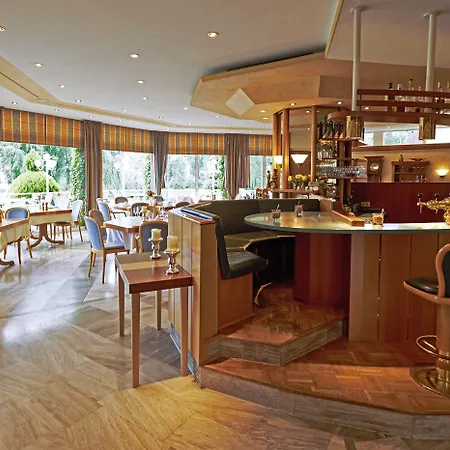 Hotel Rheinhotel Larus