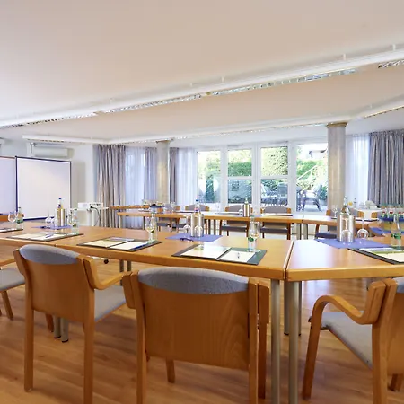 Hotell Rheinhotel Larus 4*