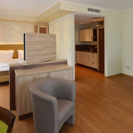 Rheinhotel Larus 4* Kaltenengers