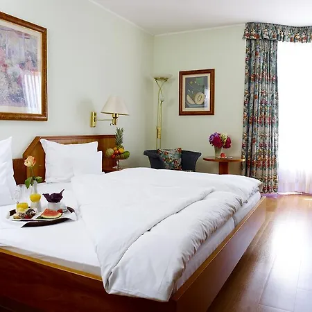 Rheinhotel Larus Hotel Kaltenengers