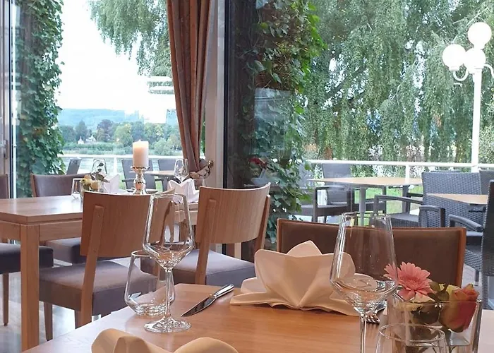 Hotel Rheinhotel Larus