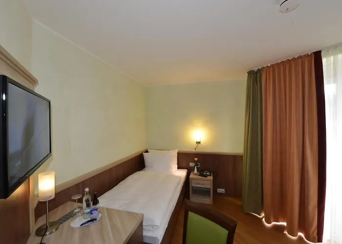 Hotel Rheinhotel Larus Kaltenengers