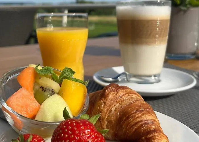 Hotel Rheinhotel Larus 4*