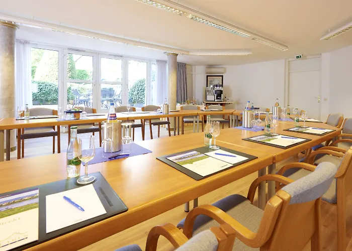 Rheinhotel Larus Hotel